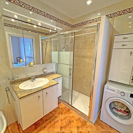 Cosy Sea Front France Apartman *