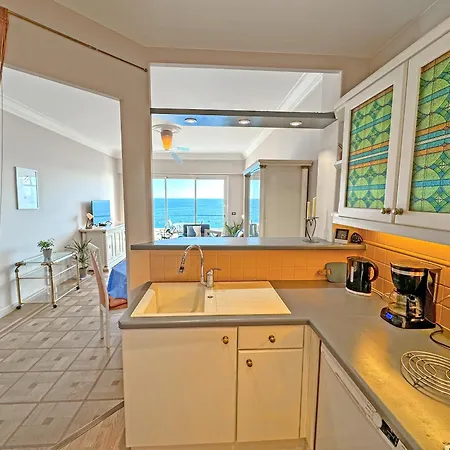 Cosy Sea Front France *